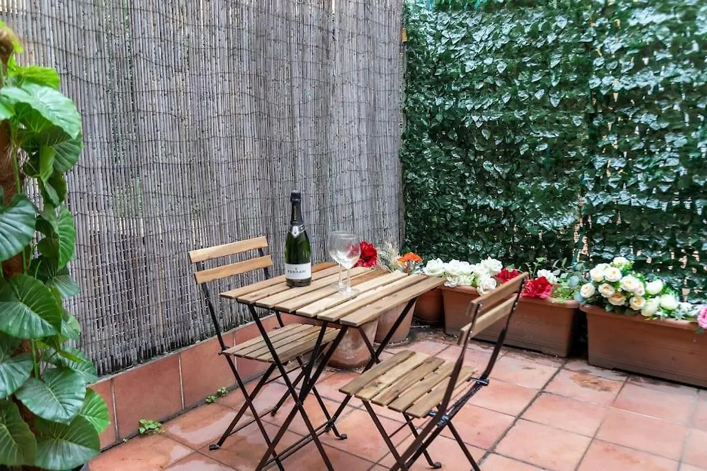 Апартаменты Solferino 29 - Brera Duomo With Private Garden Милан Италия